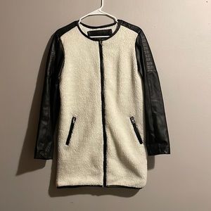 Sherpa/Faux leather jacket